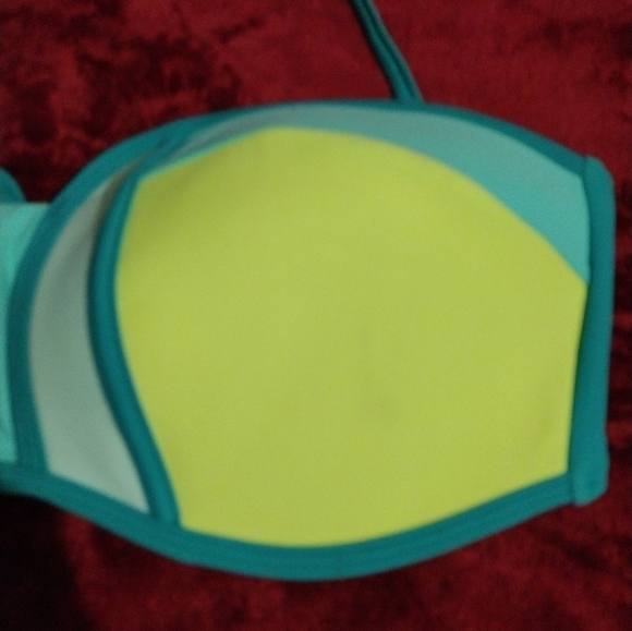 XHILARATION strapless bikini‎ top - Picture 6 of 7